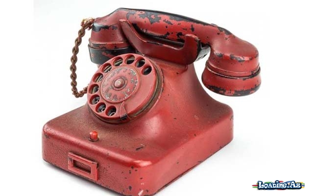 Hitlerin qırmızı telefonu satışa çıxarıldı - 300 min dollar. - Sun.Az