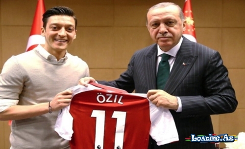 Məsud Özil Almaniya yığmasından getdi - Sun.Az