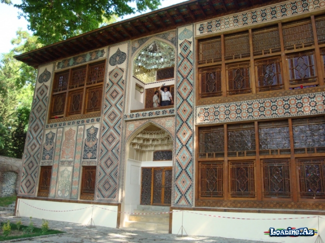 Şəki xan sarayı haqqında