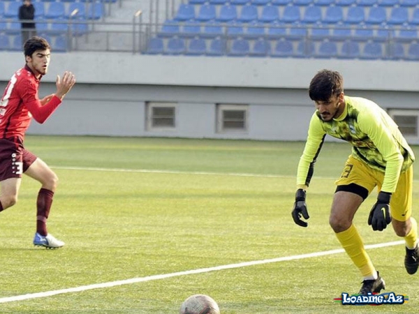 Azərbaycan futbolunda biabırçı qapıçı səhvi - Sun.Az