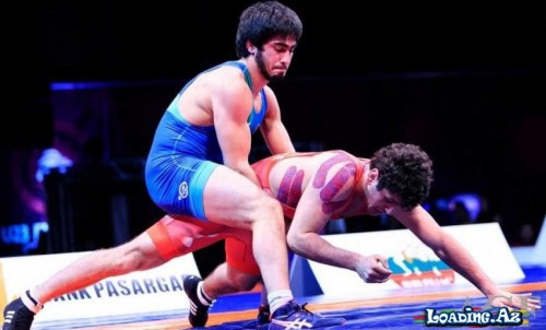 Güləşçilərimizdən biri finalda, digəri erməniyə rəqib oldu