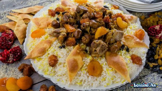 Qax Mətbəxinin Qozlu, Lobyalı Döşəməli Plovu