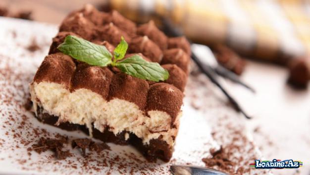 İştahaaçan Görünüşlü və Zərif Dadlı Tiramisu Keksi