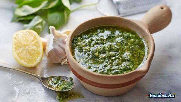 Ləzzətli Qozlu Pesto Sousu
