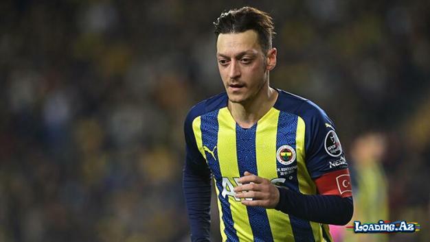 Mesut Özilin yeni klubu bəlli oldu