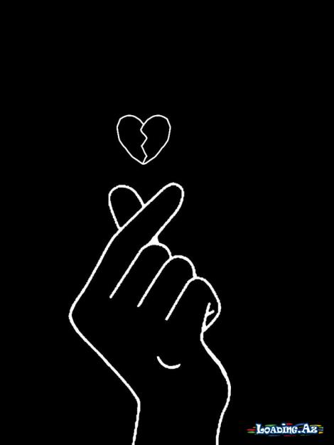 Məndə üzr istəmək var,amma yalvarmaq yox!məndə sevmək var,xəyanət yox!məndə getmək var,geri dönmək yox.! - Sun.Az