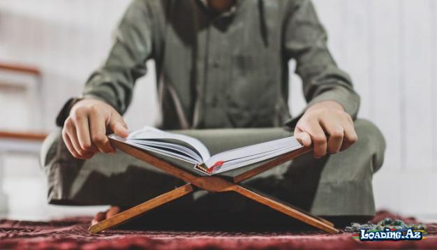 Mərhumun ruhuna Quran tapşırmaq