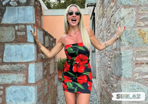 Hadise "Dilber" paltarı geyindi