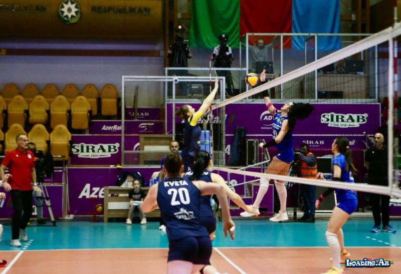 Qadın voleybolçular arasında Yüksək Liqanın IV turuna yekun vurulub
