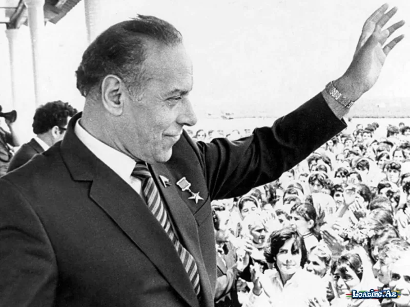 Tarixi dəyişən gün: Liderin qayıdışı... - Sun.Az