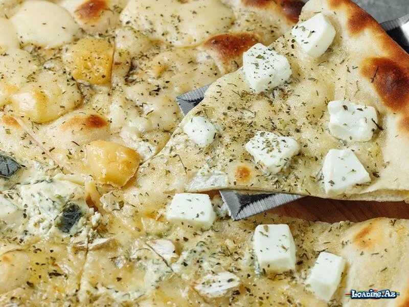 Ən dadlı 4 pendirli pizza hazırlanması - Sun.Az