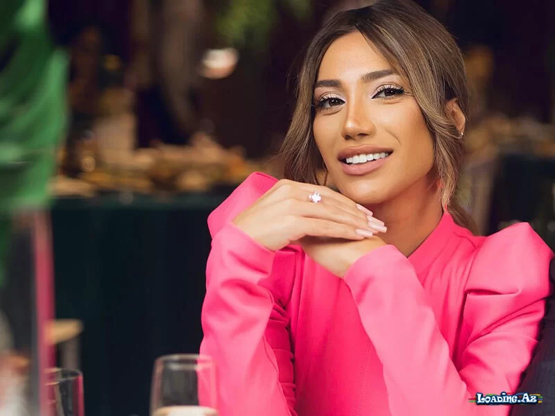 Röya 16 il küsülü qaldığı müğənninin adını açıqladı - Sun.Az