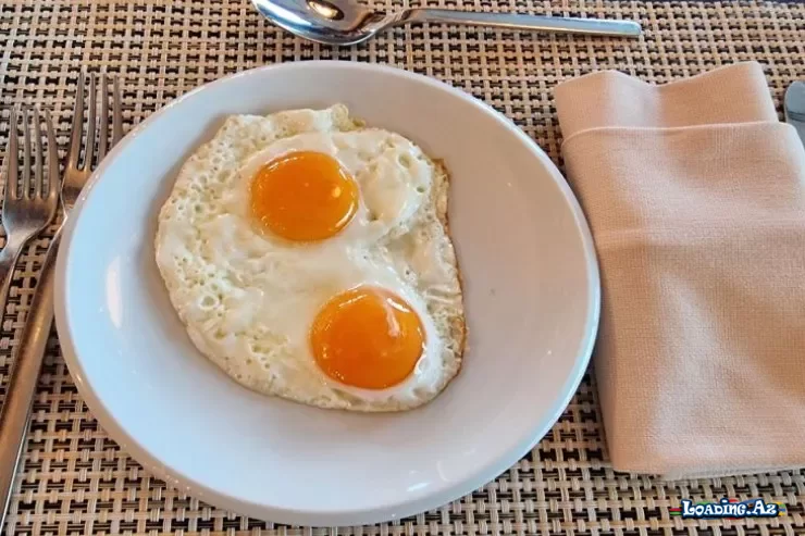 Yumurtaya  nə vaxt duz vurmaq lazımdır? - Kulinarlar izah edir - Sun.Az