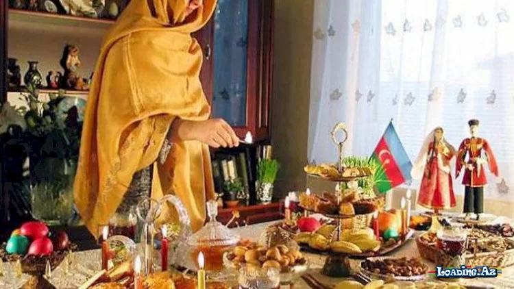 Bir başmaq atmaqla qismətinizi öyrənə bilərsiniz - Qədim Novruz falları - Sun.Az