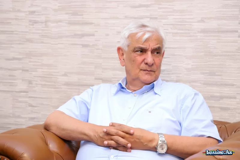 Üçrəng pişik balası - Kamal Abdullanın hekayəsi