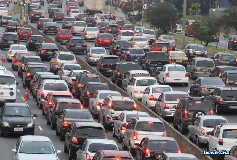 Bakıda hazırda tıxac olan yollar - SİYAHI - LoaDinG.Az